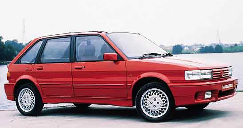 1983 FIVE DOORS, A THOUSAND FANS